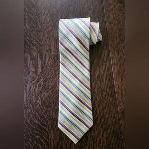 Tommy Hilfiger 👔 Striped Silk Necktie EUC $22